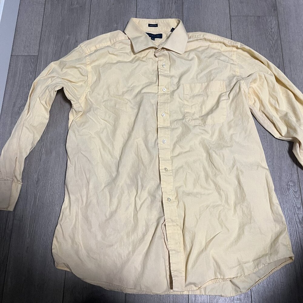 Tommy Hilfiger Regular Fit Mens 17 32/33 Button Down Dress Shirt Long Sleeve
